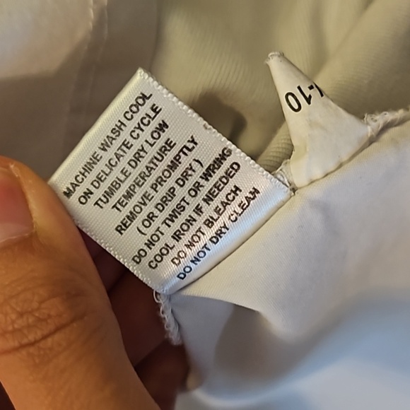 Quarter Sleeve Collared Shirt - Picture 6 of 8